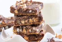 Chewy Nutella Magic Bars: Chocolate-Hazelnut Dessert Squares