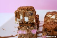 Biscoff Rocky Road Recipe: No-Bake Biscoff Chocolate Squares