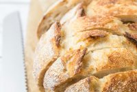 Small-Batch Sourdough Loaf Recipe for Home Bakers
