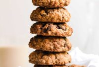 Chewy Oatmeal Raisin Cookie Recipe with Whole Grains
