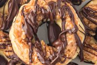 Copycat Samoas Cookies Recipe: Homemade Caramel & Coconut Treats
