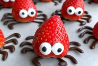 Halloween Strawberries: Festive Ghost and Monster Fruit Ideas