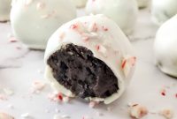 No-Bake Peppermint Oreo Truffles for Christmas