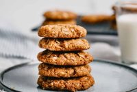 Anzac Biscuits with Crispy Edges and Chewy Center