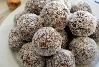 Newfoundland Snowballs: Traditional Coconut Macaroons Recipe