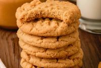 Chewy Peanut Butter Cookies Recipe with Crispy Edges