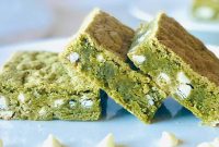 Chewy Matcha Brownies Recipe with Rich Green Tea Flavor