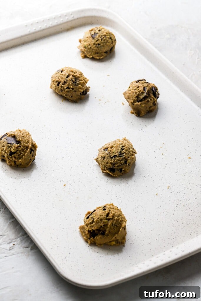 cookies on the cookie pan