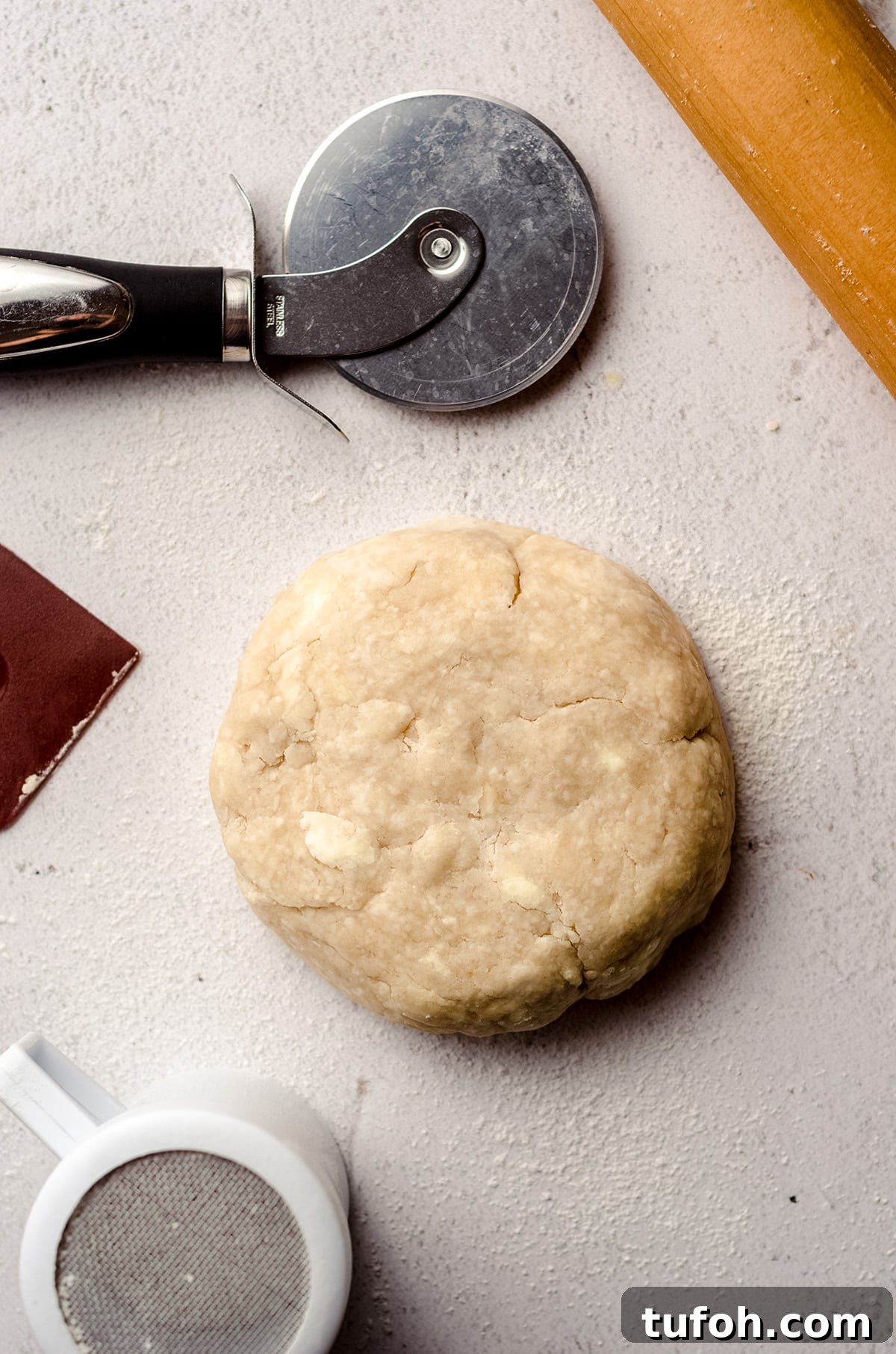 a disc of pie crust