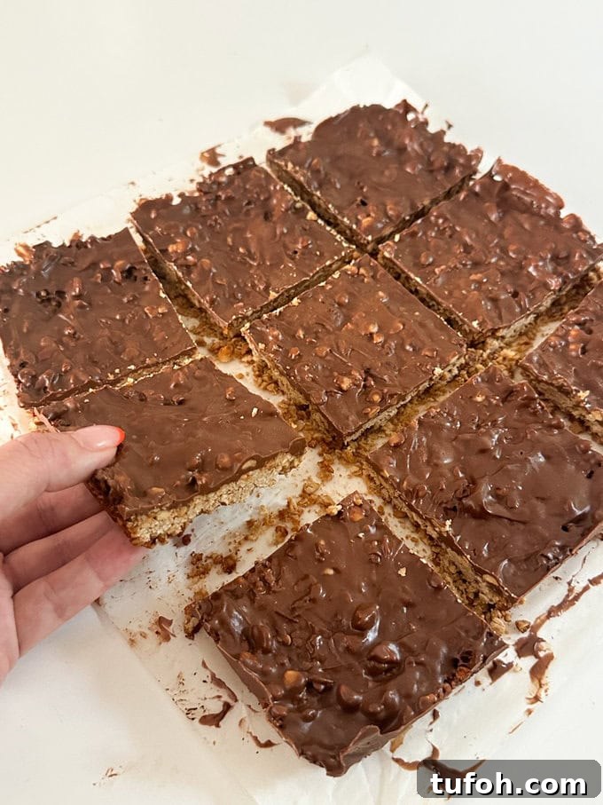 Peanut Butter Chocolate Flapjack Recipe — Chewy Oaty Bars 9 img 29844 8
