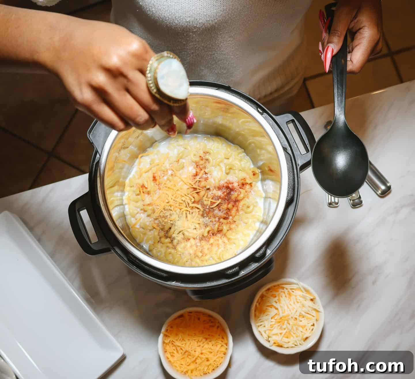 Easy Baked Mac And Cheese