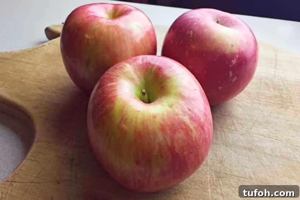 Classic Danish Apple Cake Recipe You’ll Love 3 img 323 2