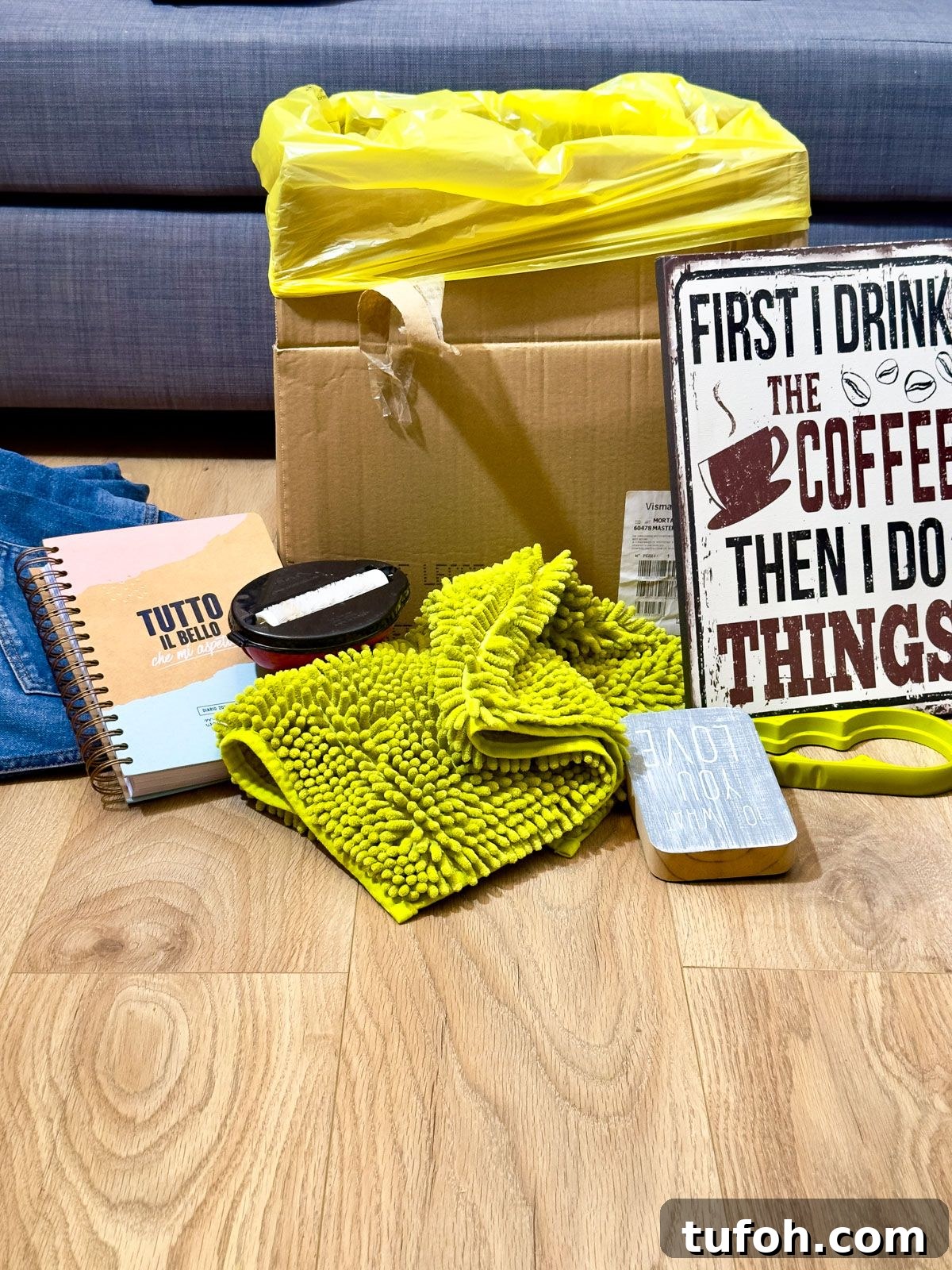 21 Clever Decluttering Hacks You Wish You Knew Sooner 16 remove one item everyday