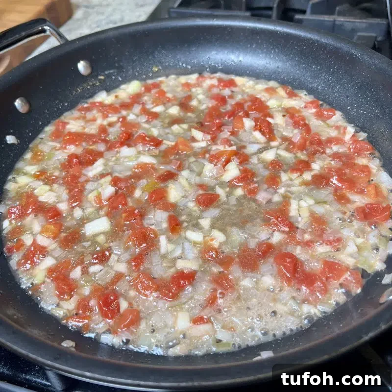 Sambuca Cream Shrimp Recipe: Garlic Butter Shrimp in Creamy Sambuca Sauce 8 img 33102 15