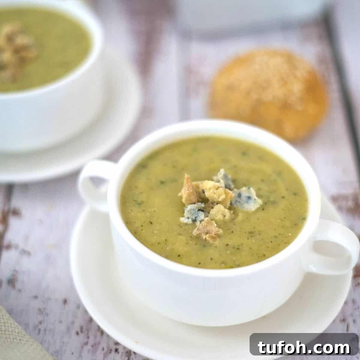 zucchini stilton soup