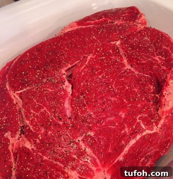4 lb Chuck Roast seasoned with Salt and pepper