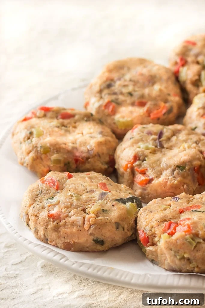 Ina Garten’s Fresh Salmon Cakes Recipe for Tender, Flavorful Patties 3 INA GARTEN FRESH SALMON CAKES