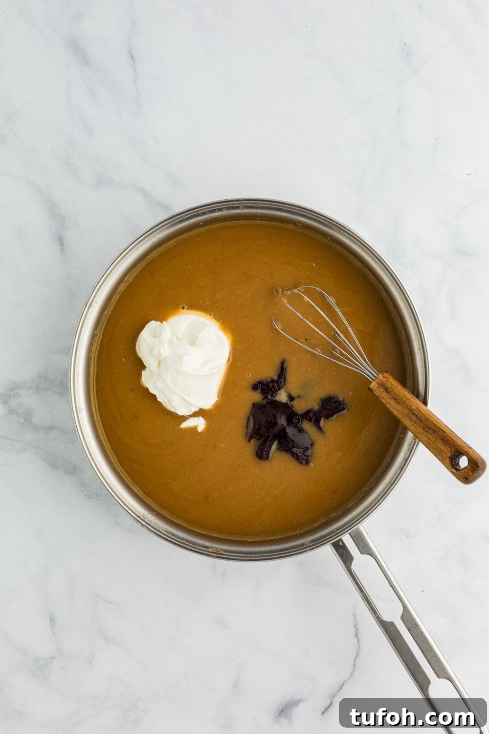 Swedish Meatballs in Slow Cooker with Creamy Sauce 4 Gravy for swedish meatballs in sauce pan