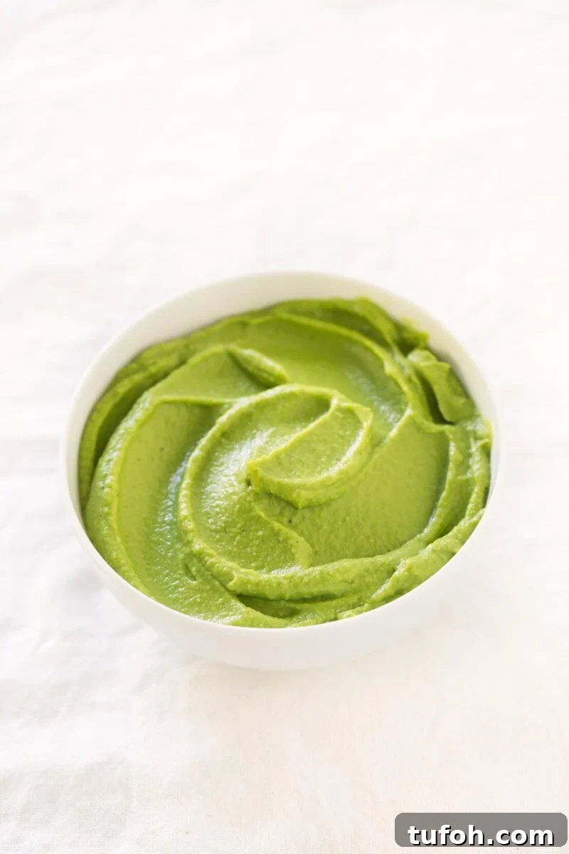 Creamy Pea Purée Recipe: Smooth, Fresh Side Dish 4 Pea Puree.- This pea puree is ready in 15 minutes and is really easy to make. I'm obsessed with this amazing recipe. It's the perfect side!