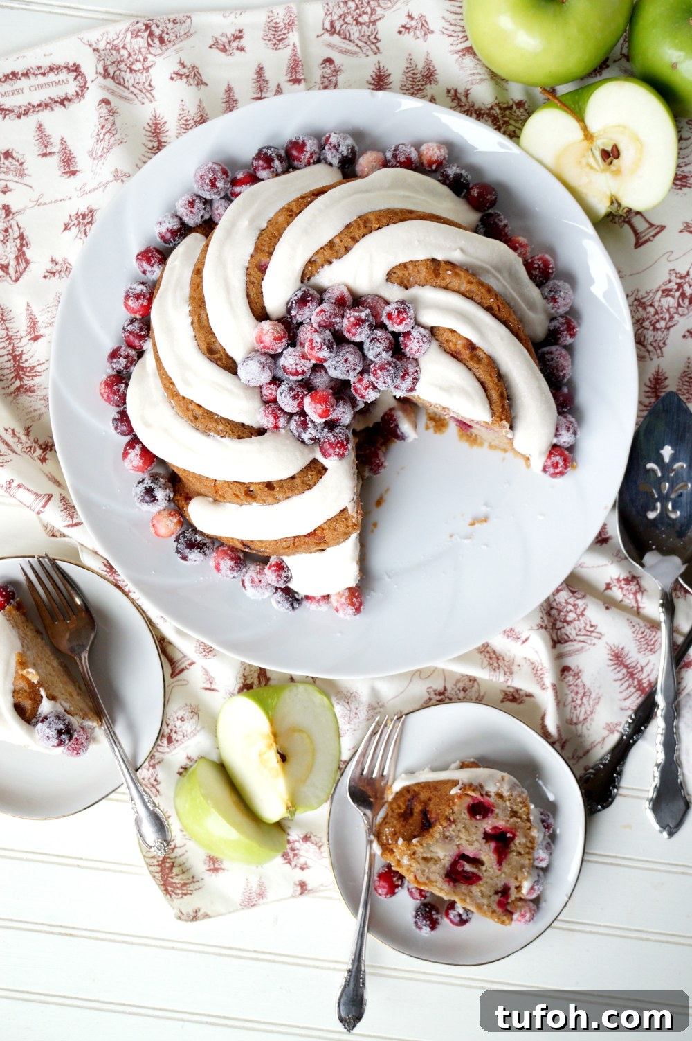 vegan cranberry apple bundt cake with cream cheese frosting | The Baking Fairy