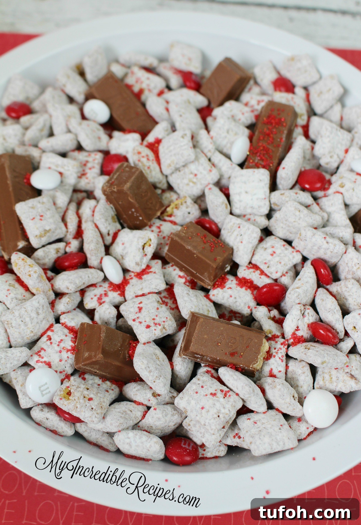 Valentine’s Day Kit Kat Muddy Buddies Recipe 6 vday2